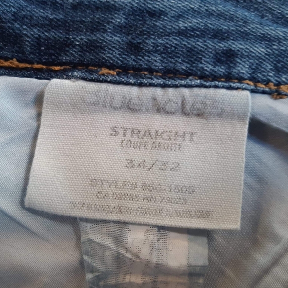Bluenotes Men's Distressed Jeans - Picture 8 of 11